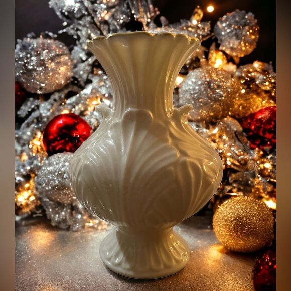 LENOX CHINA SMALL BUD VASE - Picture 1 of 4